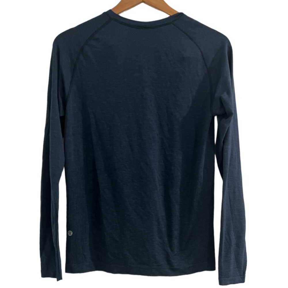 Lululemon Metal Vent Tech Long Sleeve T-shirt. - Picture 5 of 9